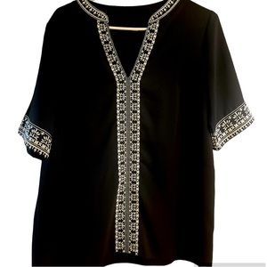 Black and white embroidered dress/casual V neck shirt